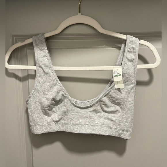 aerie Other - NWT Aerie Light Gray Sports Bra
